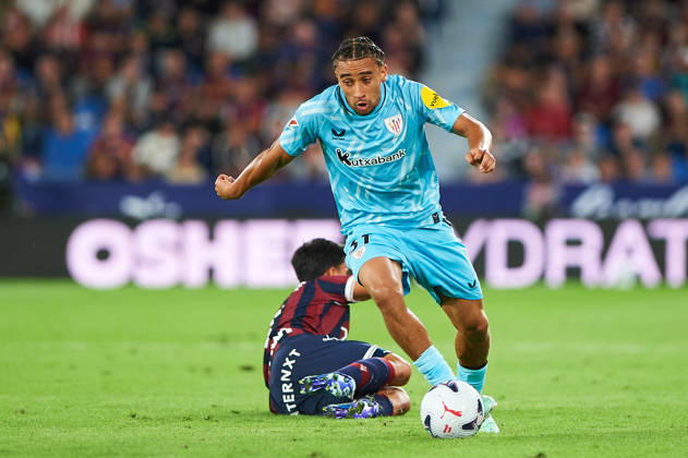 Johaneko Louis-Jean (Athletic Club) during the LaLiga EA Sports match between Levante UD and Athletic Club at Estadi Ciutat de València on October 21, 2026 in Valencia, Spain. -