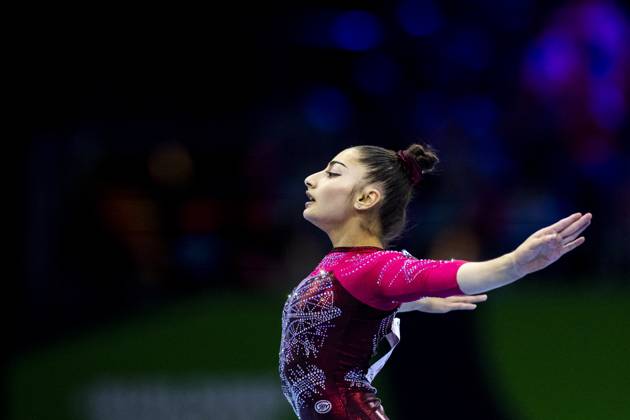 ROTTERDAM - Liudmila Roshchina (WG2) during the team final at the World Gymnastics Championships in Rotterdam Ahoy. IRIS VAN DEN BROEK ANP xVIxANPxSportx xxANPxIVx 573186286 originalFilename: 573186286.jpg
