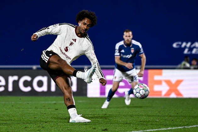 Cm Como 21 10 2026 - Champions League Como Manchester United, ManU foto Cristiano Mazzi Image nella foto: gol Joshua Zirkzee
