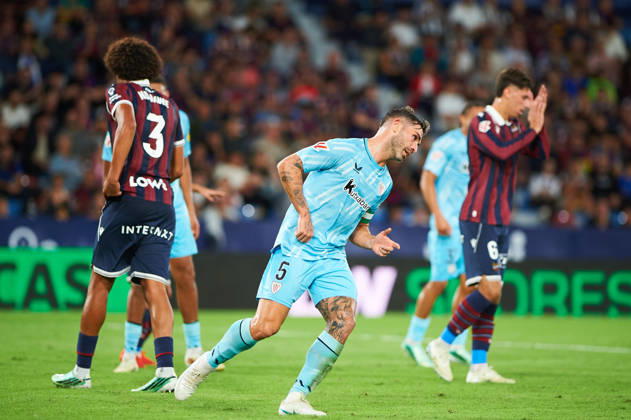 Yeray Alvarez (Athletic Club) during the LaLiga EA Sports match between Levante UD and Athletic Club at Estadi Ciutat de València on October 21, 2026 in Valencia, Spain. -