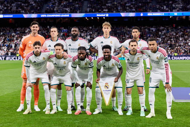 October 21, 2026, Madrid, Madrid, Spain: Real Madrid team players pose for a group photo during UEFA Champions League football match between Real Madrid CF and RB Leipzig at Santiago Bernabeu Stadium in Madrid, Spain, October 21, 2026 Soccer 2026: Real Madrid CF Vs RB Leizpig  - ZUMAa206 20261021_zsp_a206_007 Copyright: xRubenxAlbarranx