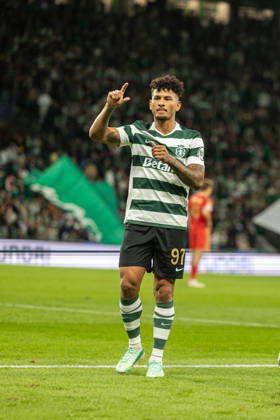 Luis Suarez celebrating after goal seen in football match between Sporting CP and LASK in UEFA Champions League 2026 27 at Estadio JosÃ Alvalade, Lisboa, Portugal (Luis Loureiro Ball Raw Images PT) Lisboa Estadio JosÃ Alvalade Portugal Copyright: xLuisxLoureirox LloureiroSPCxLUSK-3381