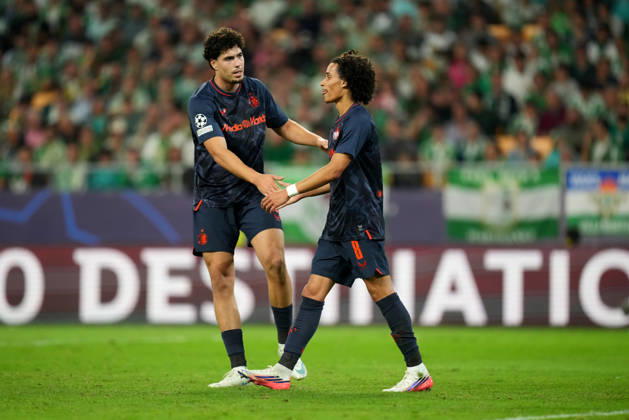 UEFA Champions League: Real Betis Balompie v Feyenoord Rotterdam SEVILLE, SPAIN - OCTOBER 21: Nacho Ferri of Feyenoord Rotterdam and Gjivai Zechiel of Feyenoord Rotterdam look dejected during the UEFA Champions League match between Real Betis Balompie and Feyenoord Rotterdam at Estadio La Cartuja on October 21, 2026 in Seville, Spain Copyright: xYannickxVerhoevenx