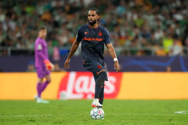 UEFA Champions League: Real Betis Balompie v Feyenoord Rotterdam SEVILLE, SPAIN - OCTOBER 21: Jeremiah St Juste of Feyenoord Rotterdam looks on during the UEFA Champions League match between Real Betis Balompie and Feyenoord Rotterdam at Estadio La Cartuja on October 21, 2026 in Seville, Spain Copyright: xYannickxVerhoevenx