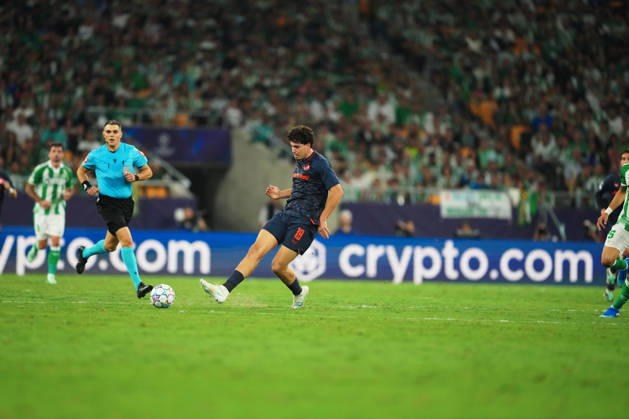 UEFA Champions League: Real Betis Balompie v Feyenoord Rotterdam Seville - Nacho Ferri of Feyenoord the competition round of the UEFA Champions League season. The match is set between Real Betis Balompie and Feyenoord Rotterdam at Estadio La Cartuja on 21 October 2026 in Seville, Spain. Copyright: xYannickxVerhoevenx