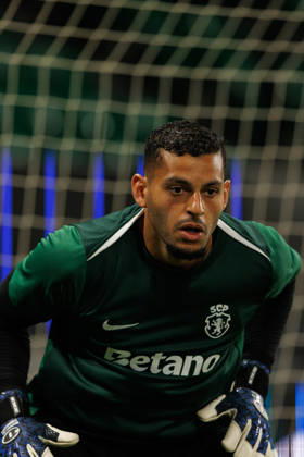 Kaique seen in football match between Sporting CP and LASK in UEFA Champions League 2026 27 at Estadio JosÃ Alvalade, Lisboa, Portugal (Luis Loureiro Ball Raw Images PT) Lisboa Estadio JosÃ Alvalade Portugal Copyright: xLuisxLoureirox LloureiroSPCxLUSK-0836