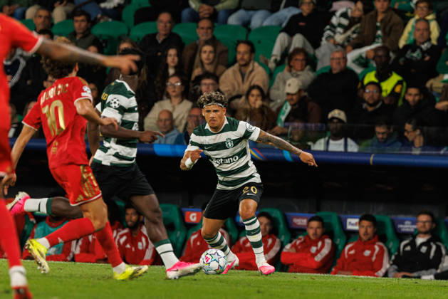 Maxi Araujo seen in football match between Sporting CP and LASK in UEFA Champions League 2026 27 at Estadio JosÃ Alvalade, Lisboa, Portugal (Luis Loureiro Ball Raw Images PT) Lisboa Estadio JosÃ Alvalade Portugal Copyright: xLuisxLoureirox LloureiroSPCxLUSK-1681