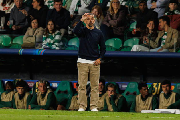Rui Borges seen in football match between Sporting CP and LASK in UEFA Champions League 2026 27 at Estadio JosÃ Alvalade, Lisboa, Portugal (Luis Loureiro Ball Raw Images PT) Lisboa Estadio JosÃ Alvalade Portugal Copyright: xLuisxLoureirox LloureiroSPCxLUSK-1831