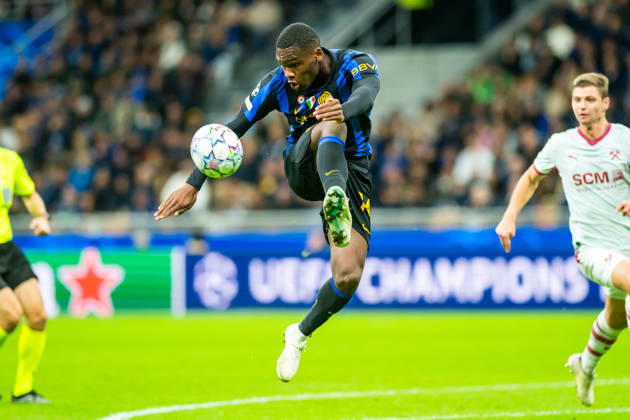 Ange-Yoan Bonny seen during UEFA Champions League 2026 27 league phase game between Internazionale Milano and FC Shakhtar Donetsk (Gleb Soboliev Ball Raw Images) Milan San Siro Italy Copyright: xGlebxSobolievx glebsoboliev_inter_shakhtar_018