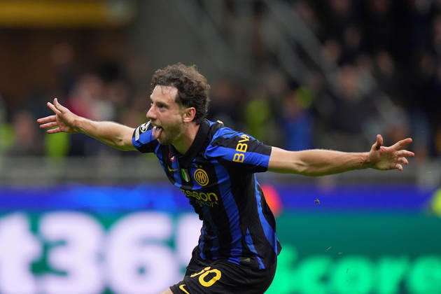 Inter Milan s Carlos Augusto celebrates after scoring 1-0 during the Uefa Champions League soccer match between Inter and Shakhtar Donetsk at San Siro Stadium in Milan , Italy - Wednesday October 21 , 2026. - Soccer  Copyright: xSpada LaPressex