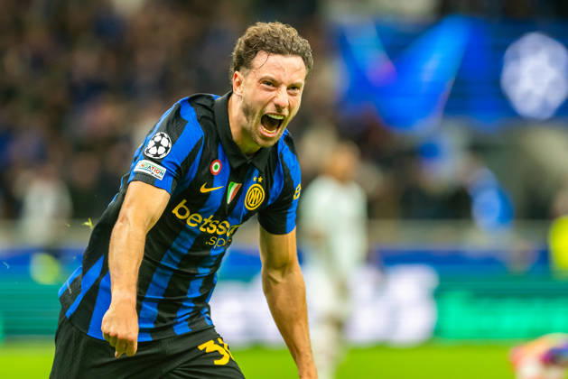 Carlos Augusto celebration his goal during UEFA Champions League 2026 27 league phase game between Internazionale Milano and FC Shakhtar Donetsk (Gleb Soboliev Ball Raw Images) Milan San Siro Italy Copyright: xGlebxSobolievx glebsoboliev_inter_shakhtar_026