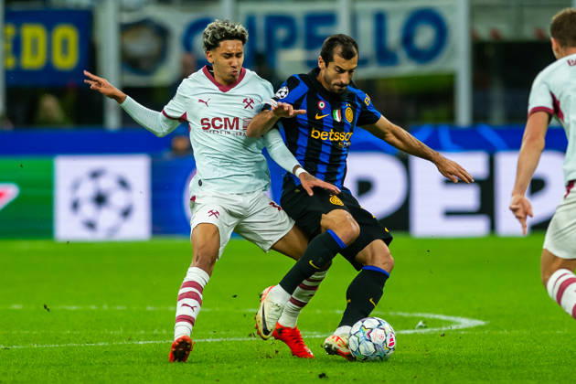 Marlon Gomes Henrikh Mkhitaryan seen during UEFA Champions League 2026 27 league phase game between Internazionale Milano and FC Shakhtar Donetsk (Gleb Soboliev Ball Raw Images) Milan San Siro Italy Copyright: xGlebxSobolievx glebsoboliev_inter_shakhtar_059