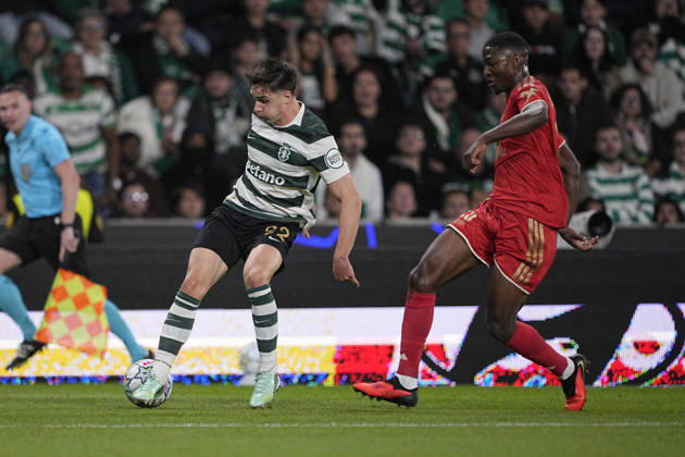 LISBON, PORTUGAL - OCTOBER 21: Ivan Fresneda of Sporting CP crosses the ball during the UEFA Champions League 2026 27 League Phase MD3 match between Sporting Club de Portugal and LASK at Estadio Jose Alvalade on October 21, 2026 in Lisbon, Portugal (Photo by Pedro Loureiro Sports Press Photo SPP) Copyright: xSportsxPressxPhotox Sportspressphoto_SPR262950