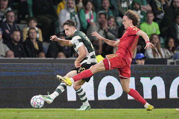 LISBON, PORTUGAL - OCTOBER 21: Ivan Fresneda of Sporting CP passes the ball during the UEFA Champions League 2026 27 League Phase MD3 match between Sporting Club de Portugal and LASK at Estadio Jose Alvalade on October 21, 2026 in Lisbon, Portugal (Photo by Pedro Loureiro Sports Press Photo SPP) Copyright: xSportsxPressxPhotox Sportspressphoto_SPR262964