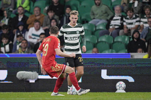 LISBON, PORTUGAL - OCTOBER 21: Jesse Derry of Sporting CP dribbles past an opponent during the UEFA Champions League 2026 27 League Phase MD3 match between Sporting Club de Portugal and LASK at Estadio Jose Alvalade on October 21, 2026 in Lisbon, Portugal (Photo by Pedro Loureiro Sports Press Photo SPP) Copyright: xSportsxPressxPhotox Sportspressphoto_SPR263122