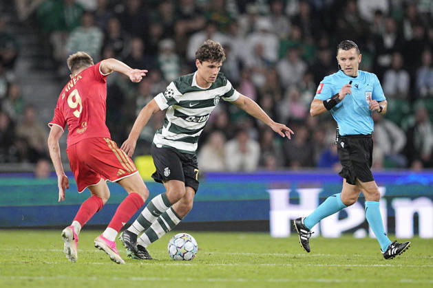 LISBON, PORTUGAL - OCTOBER 21: Eduardo Quaresma of Sporting CP dribbles past an opponent during the UEFA Champions League 2026 27 League Phase MD3 match between Sporting Club de Portugal and LASK at Estadio Jose Alvalade on October 21, 2026 in Lisbon, Portugal (Photo by Pedro Loureiro Sports Press Photo SPP) Copyright: xSportsxPressxPhotox Sportspressphoto_SPR263128