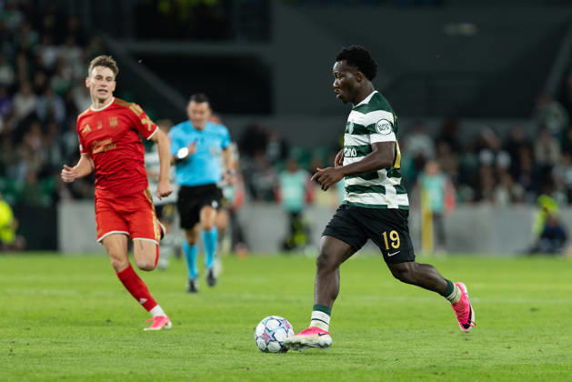 October 21, 2026, Lisbon, Lisbon, Portugal: Sporting forward from Australia NESTORY IRANKUNDA (19) in action during the game for the League Phase for the UEFA Champions League between Sporting and LASK Linz at Estadio Jose de Alvalade Soccer 2026: Sporting 2:3 LASK Linz  - ZUMAs359 20261021_zsp_s359_131 Copyright: xAlexandrexdexSousax