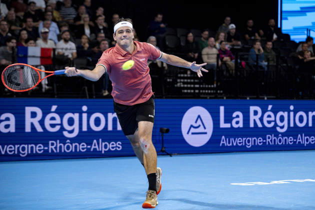 TENNIS : ATP, Tennis Herren 250 - Grand Prix Tennis AURA - Decines (France) 22 10 2026 Pierre-Hugues Herbert (FRA) vs Taylor Fritz (USA) during the tournament of the Auvergne Rhône-Alpes Grand Prix at the LDLC Arena in Décines on October 22, 2026. Photo Sandrine Thesillat PsNewZ  Copyright: xSandrinexTHESILLATx