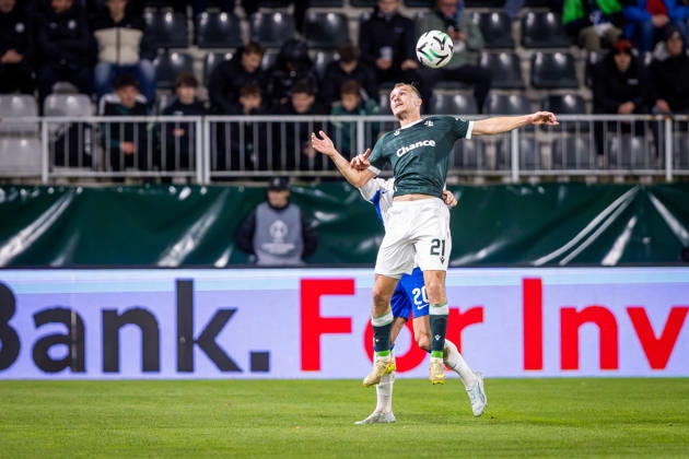 JABLONEC - BRIGHTON Costinha of Brighton and Matej Polidar of Jablonec during the matchday 2 of League phase round of UEFA Conference league football match between FK Jablonec and Brighton and Hove Albion at Stadion Strelnice. Jablonec nad Nisou, Czechia, October 22, 2026. Photo by Branislav Racko Copyright: xx 080A4095