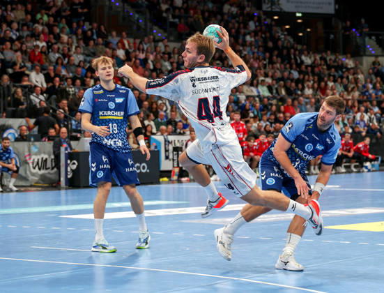 22.10.2026, Deutschland, Stuttgart, Opel HBL, Bundesliga 2026 2027, TVB Stuttgart vs. SG BBM Bietigheim, Mathias Rohde Larson (BBM)