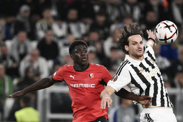 Juventus v Rennes - UEFA Europa League TURIN, ITALY - OCTOBER 22: Federico Gatti (R) of Juventus in action against Mahamadou Nagida (L) of Rennes during the UEFA Europa League week 3 football match between Juventus and Rennes at the Juventus Stadium in Turin Italy, on October 22, 2026. Isabella Bonotto Anadolu Turin Italy. Editorial use only. Please get in touch for any other usage.  Copyright: x2026xAnadoluxIsabellaxBonottox