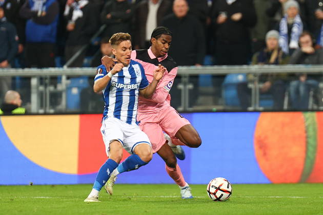 POZNAN 22.10.2026 MECZ 3. KOLEJKA LIGA EUROPY SEZON 2026 27: LECH POZNAN - SUNDERLAND AFC --- UEFA EUROPA LEAGUE MATCHDAY 3 LEAGUE PHASE SEASON 2026 27: LECH POZNAN - SUNDERLAND AFC NZ JOEL PEREIRA JULES AHOKA FOT. PATRYK PINDRAL 400MM.PL NEWSPIX.PL --- newspix.pl 