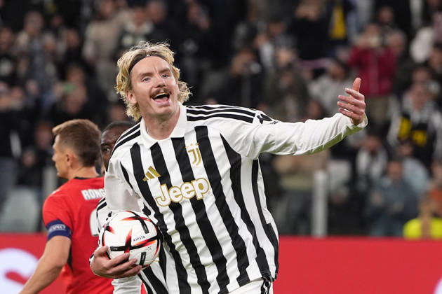 Juventus Nick Woltemade celebrates after scoring from a penalty kick the 2-2 goal for his team during the UEFA Europa League soccer match, between Juventus and Rennes at the Allianz Stadium in Turin, north west Italy - Matchday 3- Thursday, October 22, 2026. - Soccer  Copyright: xFabioxFerrari LaPressex