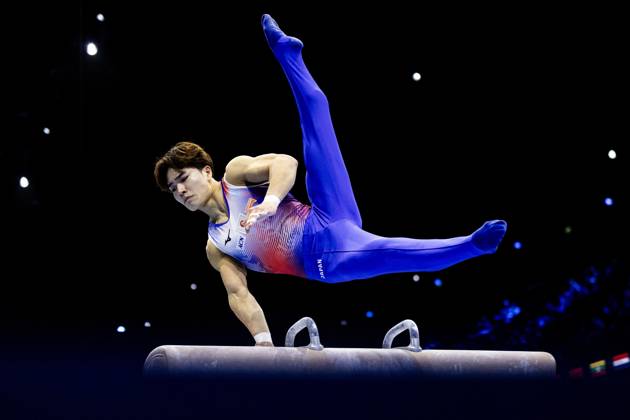 ROTTERDAM - Shinnosuke Oka (JPN) during the All-Around final at the World Gymnastics Championships in Rotterdam Ahoy. IRIS VAN DEN BROEK ANP xVIxANPxSportx xxANPxIVx 573289567 originalFilename: 573289567.jpg