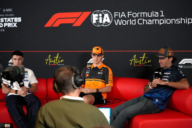 22.10.2026, Circuit of The Americas, Austin, FORMULA 1 MSC CRUISES UNITED STATES GRAND PRIX 2026 , im Bild Isack Hadjar (FRA), Oracle Red Bull Racing, Oscar Piastri (AUS), McLaren Mastercard F1 Team, Carlos Sainz Jr. (ESP), Atlassian Williams F1 Team (Photo by Hasan Bratic DeFodi Images) -