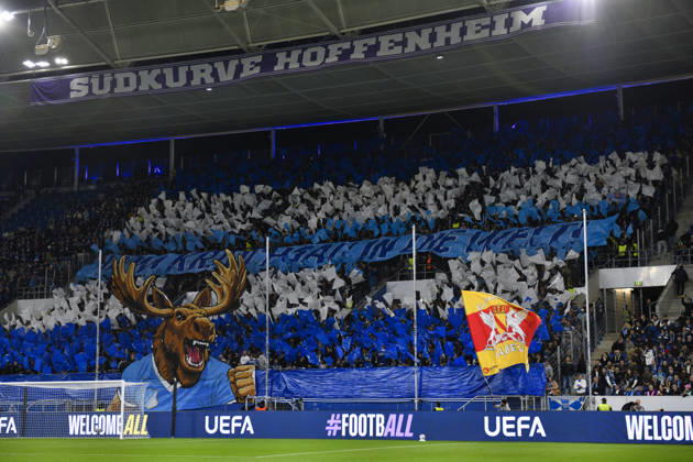 vor Spielbeginn: Choreo, Choreographie, Fanaktion TSG Hoffenheim Suedkurve Maskottchen Hoffie TSG 1899 Hoffenheim TSG 1899 Hoffenheim vs Olympique Lyon 22.10.2026 DFL REGULATIONS PROHIBIT ANY USE OF PHOTOGRAPHS AS IMAGE SEQUENCES AND OR QUASI-VIDEO TSG 1899 Hoffenheim vs Olympique Lyon