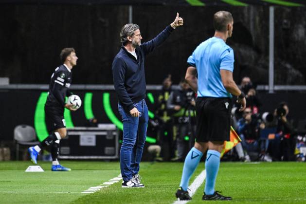 Rik De Mil, head coach of KAA Gent pictured during a soccer game between Portuguese SC Braga and Belgian soccer team KAA Gent, Thursday 22 October 2026 in Braga, Portugal, the second match in the UEFA Conference League league phase. TOM GOYVAERTS TomxGoyvaerts  x190688766x