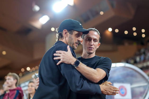 Julian Schuster (SC Freiburg, Trainer) und Filipe Luis (AS Monaco, Trainer) , Monaco, Fussball, UEFA Conference League, 2. Spieltag, Ligaphase , 2026 2027, AS Monaco vs. SC Freiburg, 22.10.2026, Stade Louis II, Monaco Monaco Stade Louis II Fontvieille Monaco Copyright: xArnexAmbergx