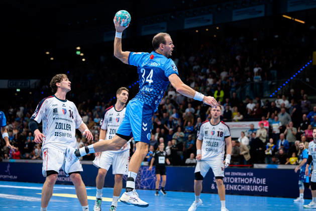 Stuttgart: HBL - 26 27 - TVB Stuttgart - SG BBM Bietigheim Kai Häfner Haefner (Stuttgart) Stuttgart Porsche Arena Baden-Württemberg Deutschland