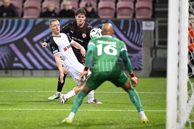 FC Midtjylland v Sint-Truidense VV - UEFA Conference League HERNING, DENMARK - OCTOBER 22 : Vanwesemael Robert-Jan defender of Sint-Truidense VV during the UEFA Conference League 2026 27 League Phase matchday 2 match between FC Midtjylland and Sint-Truidense VV on October 22, 2026 in Herning, Denmark, 22 10 2026 Herning Denmark  Copyright: xTomasxSiskx