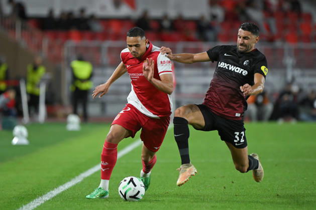 FOOTBALL : AS Monaco VS SC Freiburg - UEFA Conference League - 22 10 2026 Vanderson (ASM) Vincenzo Grifo (SC Freiburg) - UEFA Conference League match between AS Monaco and SC Freiburg on October 22, 2026 at the Louis II Stadium in Monaco. MonacoMonaco  Copyright: xWilliamxCannarellax