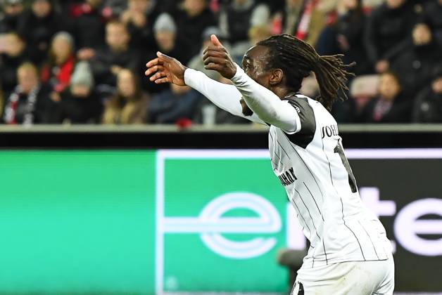 STVV s Frederic Soelle Soelle celebrates after scoring during a soccer game between Danish FC Midtjylland and Belgian Sint-Truidense VV, Thursday 22 October 2026 in Herning, Denmark, on the second day of the UEFA Conference League league phase. JILLxDELSAUX  x190693093x