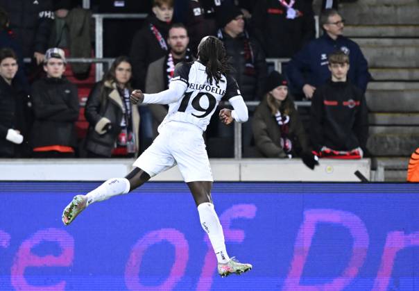 FC Midtjylland v Sint-Truidense VV - UEFA Conference League HERNING, DENMARK - OCTOBER 22 : Soelle Soelle Frederic forward of Sint-Truidense VV celebrates scoring the opening goal during the UEFA Conference League 2026 27 League Phase matchday 2 match between FC Midtjylland and Sint-Truidense VV on October 22, 2026 in Herning, Denmark, 22 10 2026 Herning Denmark  Copyright: xTomasxSiskx