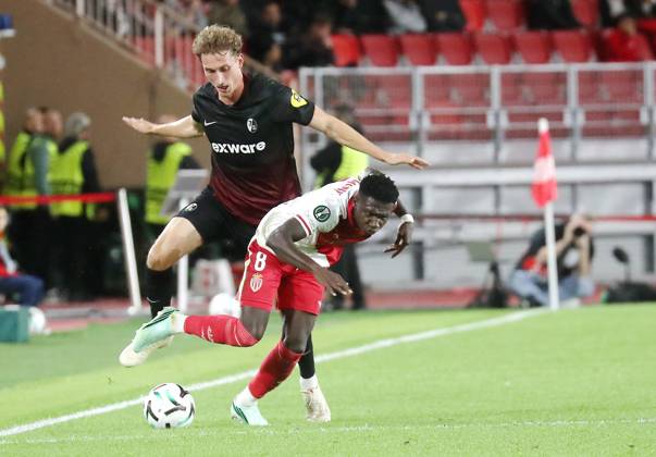 Monaco vs Fribourg PHOTOPQR NICE MATIN Cyril Dodergny ; Monaco ; 22 10 2026 ; Monaco le 22 10 2026 - Stade Louis II - Ligue Conference - 2eme journee - L AS Monaco recevait Fribourg - Le monegasque CAMARA N08 Monaco France Copyright: xPHOTOPQR NICExMATIN MAXPPPxCyrilxDodergnyx 20261022NIM2367 20261022NIM2367