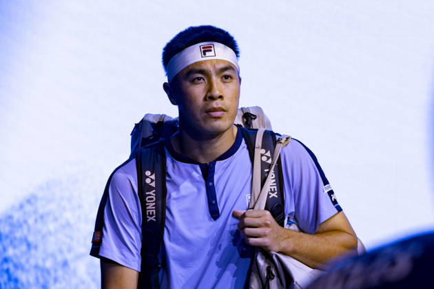 TENNIS : ATP, Tennis Herren 250 - Grand Prix Tennis AURA - Decines (France) 22 10 2026 Brandon Nakashima (USA) enters the court during the tournament of the Auvergne Rhône-Alpes Grand Prix at the LDLC Arena in Décines on October 22, 2026. Photo Sandrine Thesillat PsNewZ Copyright: xSandrinexTHESILLATx