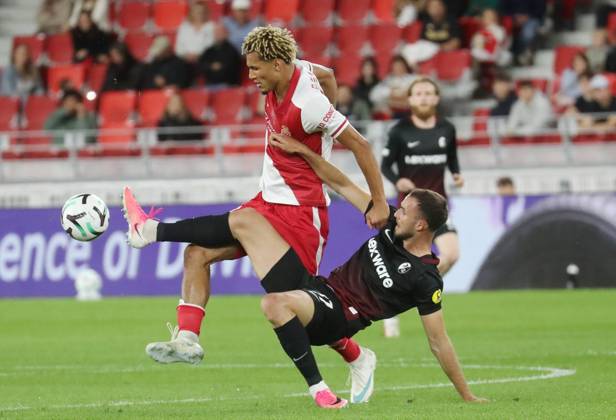 Monaco vs Fribourg PHOTOPQR NICE MATIN Cyril Dodergny ; Monaco ; 22 10 2026 ; Monaco le 22 10 2026 - Stade Louis II - Ligue Conference - 2eme journee - L AS Monaco recevait Fribourg - Le monegasque BRUNNER N29 Monaco France Copyright: xPHOTOPQR NICExMATIN MAXPPPxCyrilxDodergnyx 20261022NIM2372 20261022NIM2372