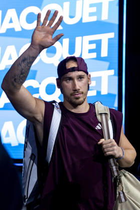TENNIS : ATP, Tennis Herren 250 - Grand Prix Tennis AURA - Decines (France) 22 10 2026 Kyrian Jacquet (FRA) enters the court during the tournament of the Auvergne Rhône-Alpes Grand Prix at the LDLC Arena in Décines on October 22, 2026. Photo Sandrine Thesillat PsNewZ Copyright: xSandrinexTHESILLATx