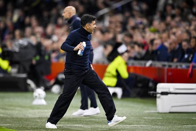 AMSTERDAM - Ajax coach Michel Sanchez during the UEFA Conference League match between AFC Ajax and Atalanta BC at the Johan Cruijff ArenA on October 22, 2026 in Amsterdam, the Netherlands. OLAF KRAAK ANP UEFA Conference League 2026 27 xVIxANPxSportx xxANPxIVx 573297137 originalFilename: 573297137.jpg