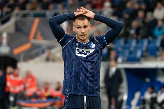 Tim Lemperle (TSG Hoffenheim, 19) enttäuscht, Enttäuschung, frustriert, Frust, verärgert nach vergebener Großchance, Geste, Mimik, Zeichen, GER, TSG 1899 Hoffenheim vs. Olympique Lyon, Fussball, Europa League, Spieltag 3, Spielzeit 2026 2027, 22.10.2026, GER, TSG 1899 Hoffenheim vs. Olympique Lyon, Fussball, Europa League, Spieltag 3, Spielzeit 2026 2027, 22.10.2026, Sinsheim Copyright: xEibner-Pressefoto EdwardxCheungx EP_ECG
