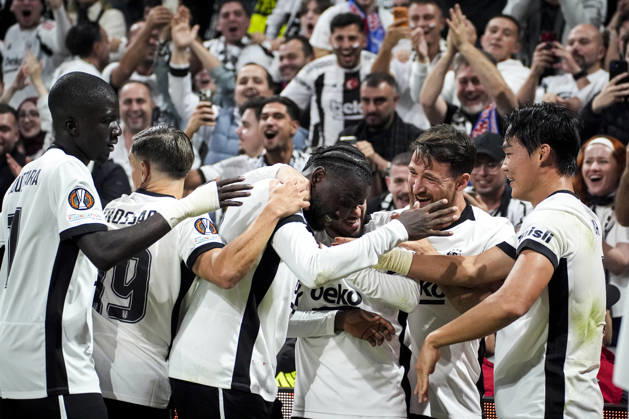Besiktas v Crystal Palace - UEFA Europa League ISTANBUL, TURKIYE - OCTOBER 22: Players of Besiktas celebrate after a goal during the UEFA Europa League match between Besiktas and Crystal Palace at Tupras Stadium in Istanbul, Turkiye on October 22, 2026. Beyza Comert Anadolu Istanbul Turkey. Editorial use only. Please get in touch for any other usage.  Copyright: x2026xAnadoluxBeyzaxComertx
