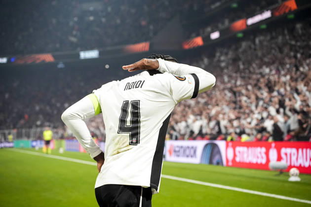 Besiktas v Crystal Palace - UEFA Europa League ISTANBUL, TURKIYE - OCTOBER 22: Wilfred Ndidi (4) of Besiktas celebrates after a goal during the UEFA Europa League match between Besiktas and Crystal Palace at Tupras Stadium in Istanbul, Turkiye on October 22, 2026. Beyza Comert Anadolu Istanbul Turkey. Editorial use only. Please get in touch for any other usage.  Copyright: x2026xAnadoluxBeyzaxComertx
