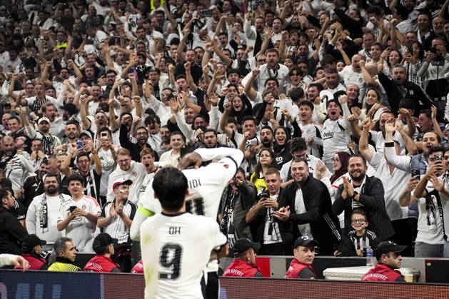 Besiktas v Crystal Palace - UEFA Europa League ISTANBUL, TURKIYE - OCTOBER 22: Players of Besiktas celebrate after a goal during the UEFA Europa League match between Besiktas and Crystal Palace at Tupras Stadium in Istanbul, Turkiye on October 22, 2026. Beyza Comert Anadolu Istanbul Turkey. Editorial use only. Please get in touch for any other usage.  Copyright: x2026xAnadoluxBeyzaxComertx