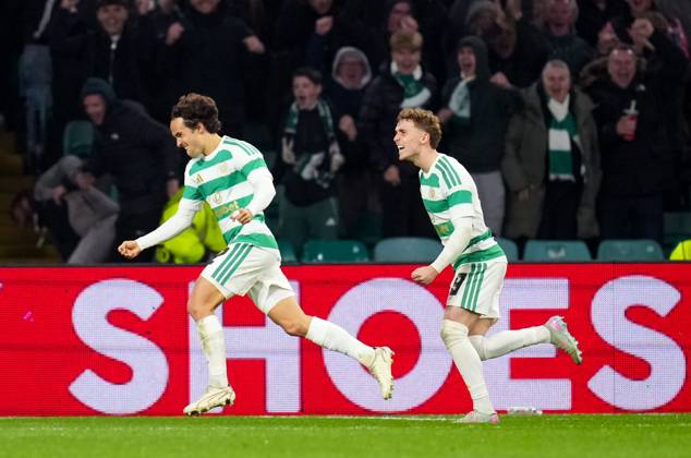 Celtic midfielder Mika Baur is chased by forward Callum Osmand as he celebrates scoring to give Celtic a 1-0 lead Celtic v Celta Vigo, UEFA Europa League, Football, Celtic Park, Glasgow, Scotland, UK - 22 Oct 2026Glasgow Celtic Park Scotland United Kingdom  Copyright: xStuartxWallace Shutterstockx 17230137bz