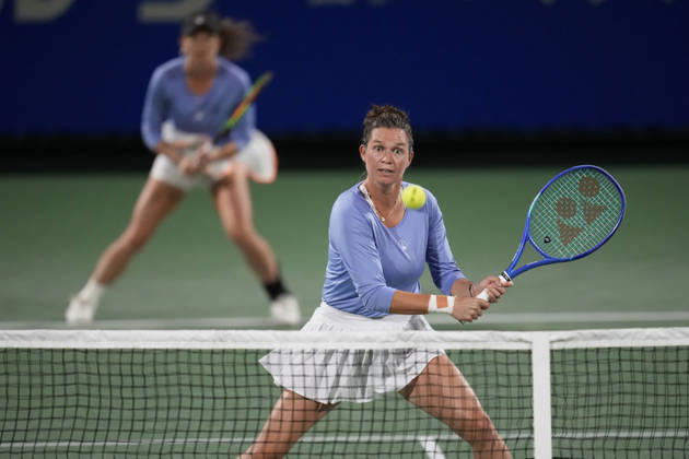 WTA, Tennis Damen Kinoshita Group Japan Open - Day 4 Miriam Skoch of the Czech Republic plays with partner Jesika Maleckova of the Czech Republic during their semi-final doubles match against Hao-Ching Chan of Chinese Taipei and Miyu Kato of Japan at the 2026 Kinoshita Group Japan Open Women s tennis tournament at Utsubo Tennis Center in Osaka, Japan, on October 22, 2026. Osaka Japan  Copyright: xOwenxHammondx originalFilename:hammond-2026kino261022_npPPt.jpg