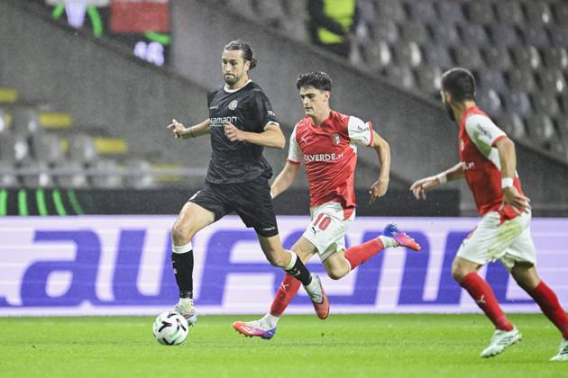 SC Braga v KAA Gent - UEFA Conference League BRAGA, PORTUGAL - OCTOBER 22 : Burgess Christian defender of KAA Gent in action during the UEFA Conference League 2026 27 League Phase matchday 2 match between SC Braga and KAA Gent on October 22, 2026 in Braga, Portugal, 22 10 2026 Braga Portugal  Copyright: xNicoxVereeckenx