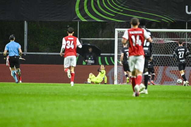 Gabriel Martinez Aguilera of SC Braga scores a goal against Davy Roef goalkeeper of KAA Gent during a soccer game between Portuguese SC Braga and Belgian soccer team KAA Gent, Thursday 22 October 2026 in Braga, Portugal, the second match in the UEFA Conference League league phase. TOM GOYVAERTS TomxGoyvaerts  x190699023x